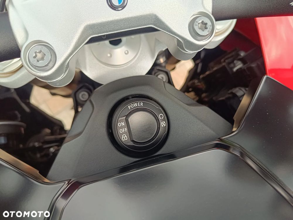 BMW XR - 29