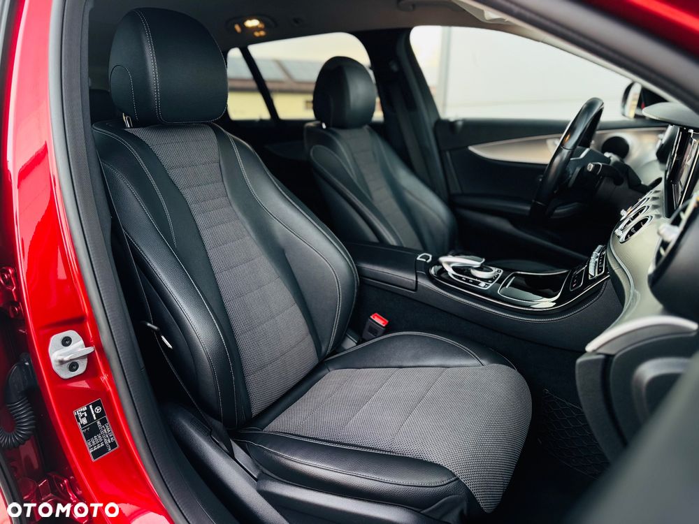 Mercedes-Benz Klasa E 220 d 9G-TRONIC Exclusive - 30