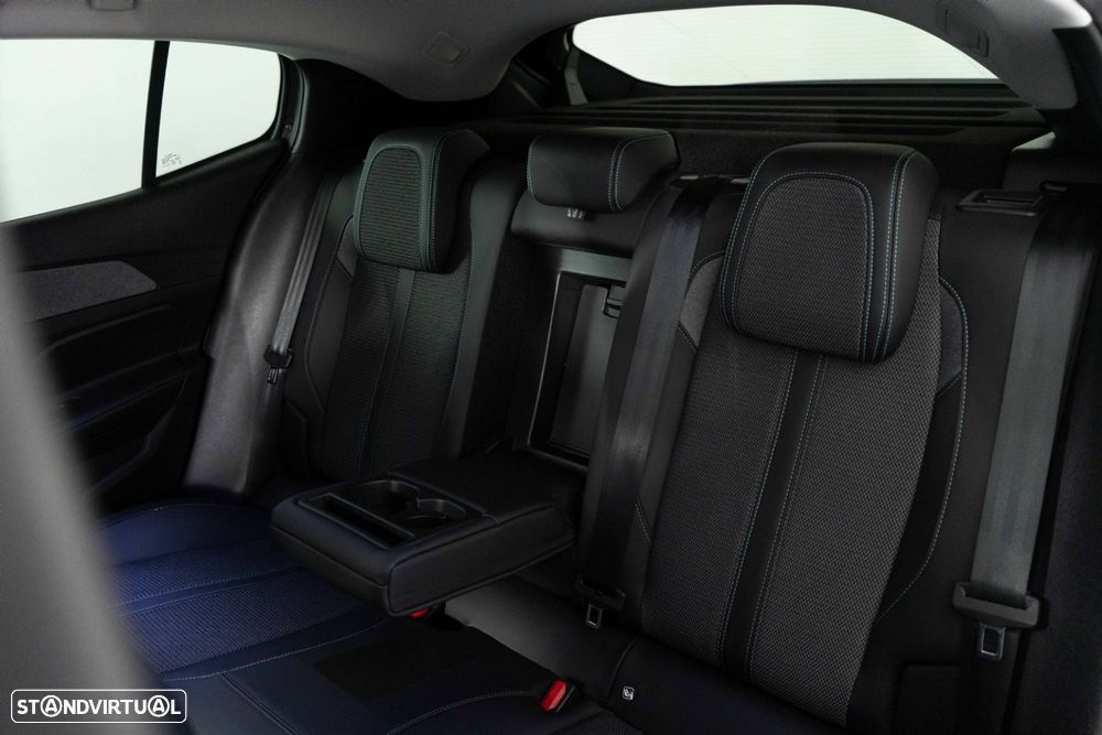 Peugeot 408 1.2 Hybrid Allure e-DCS6 - 10