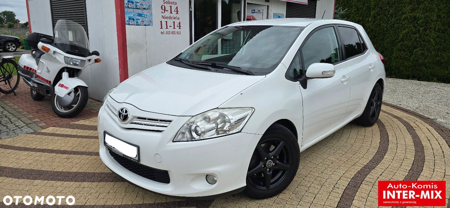Toyota Auris - 2