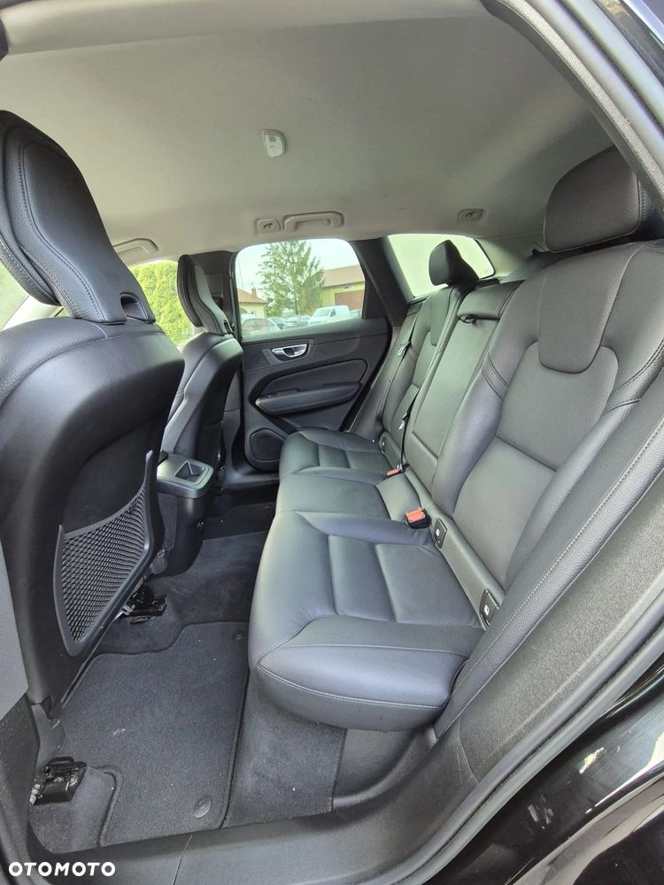 Volvo XC 60 - 22