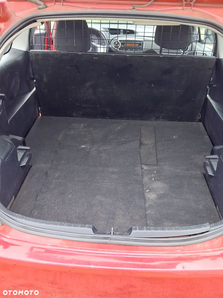 Toyota Yaris 1.0 Life - 9