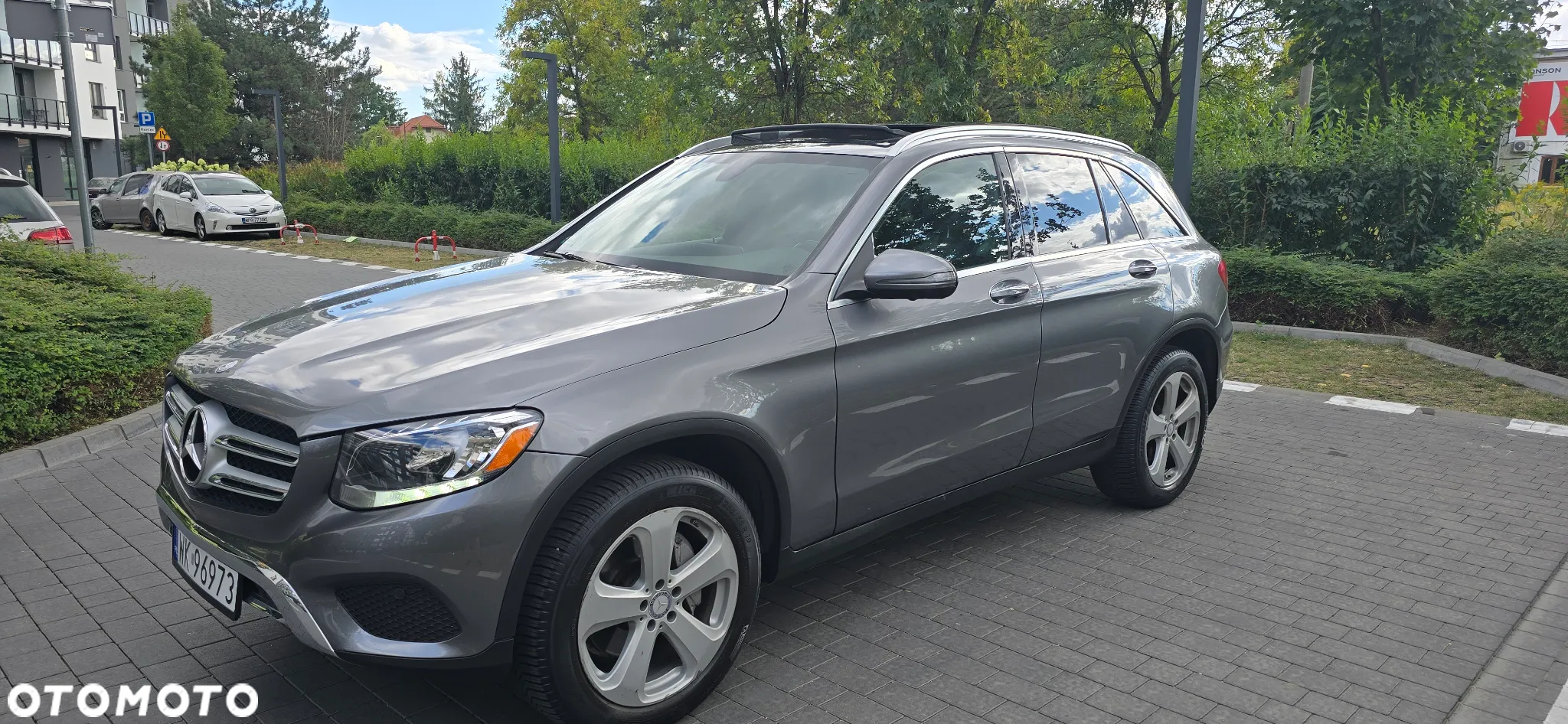 Mercedes-Benz GLC - 13