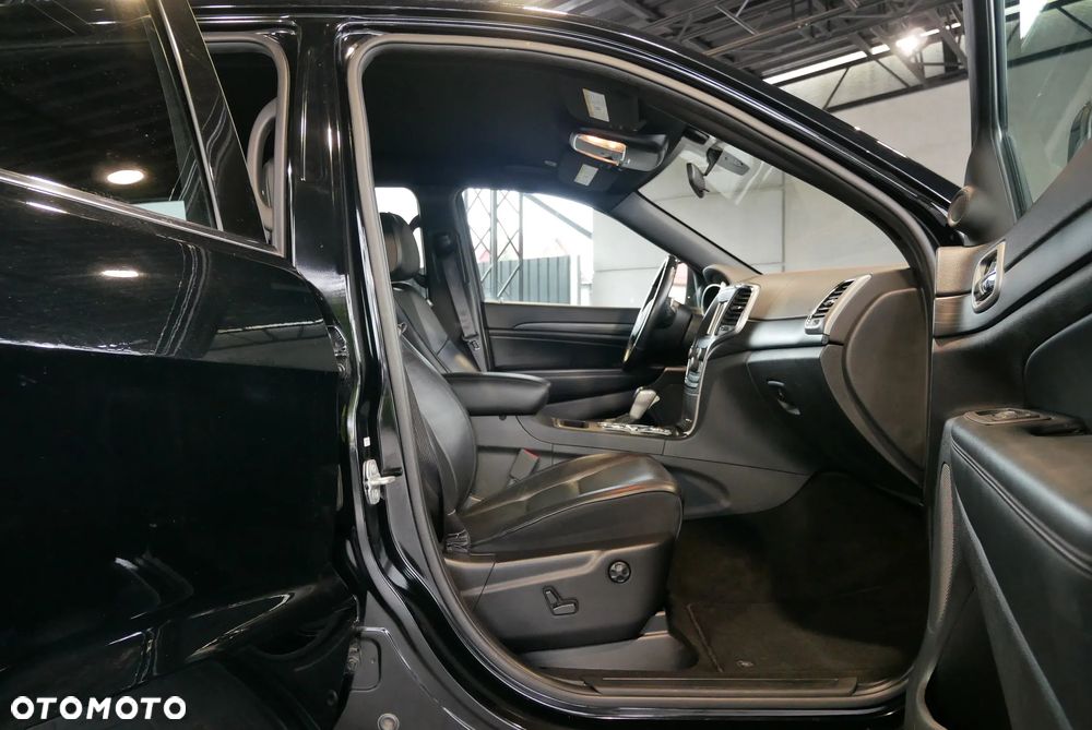 Jeep Grand Cherokee - 9