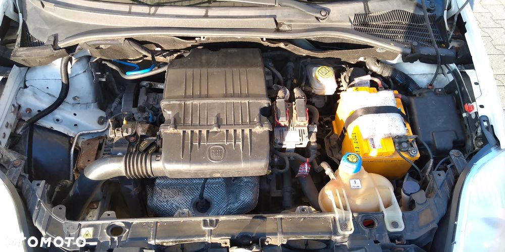 Fiat Grande Punto - 18
