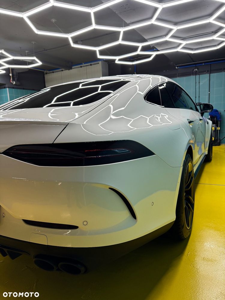 Mercedes-Benz AMG GT 43 4-Matic+ - 12