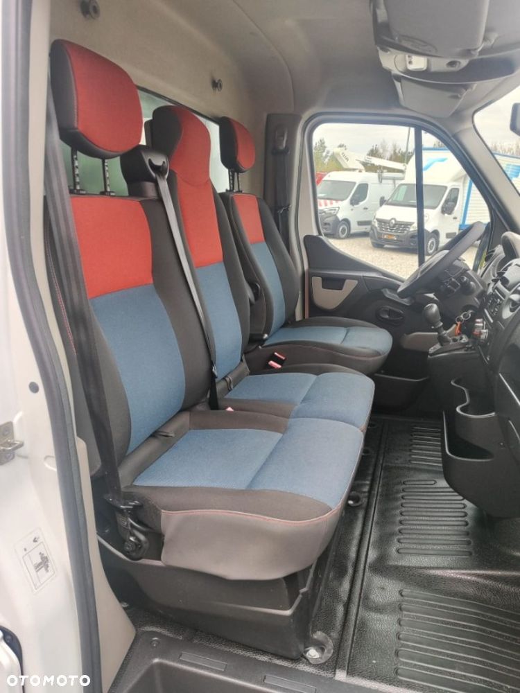 Renault Master - 10