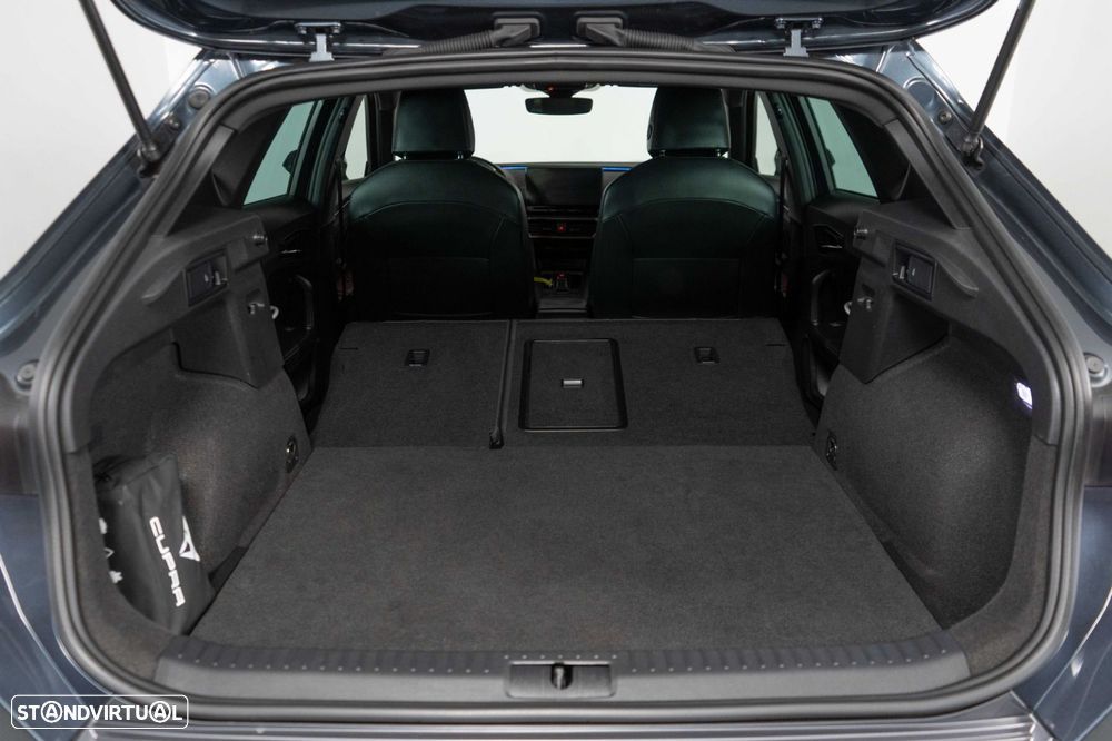 Cupra Formentor 1.4 e-Hybrid DSG - 30