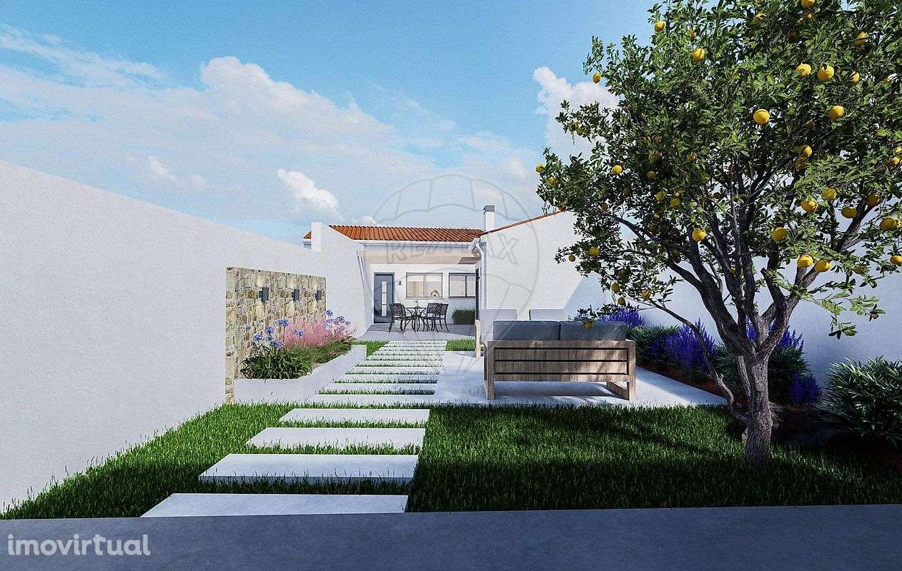 Moradia T2 para venda - Grande imagem: 2/14