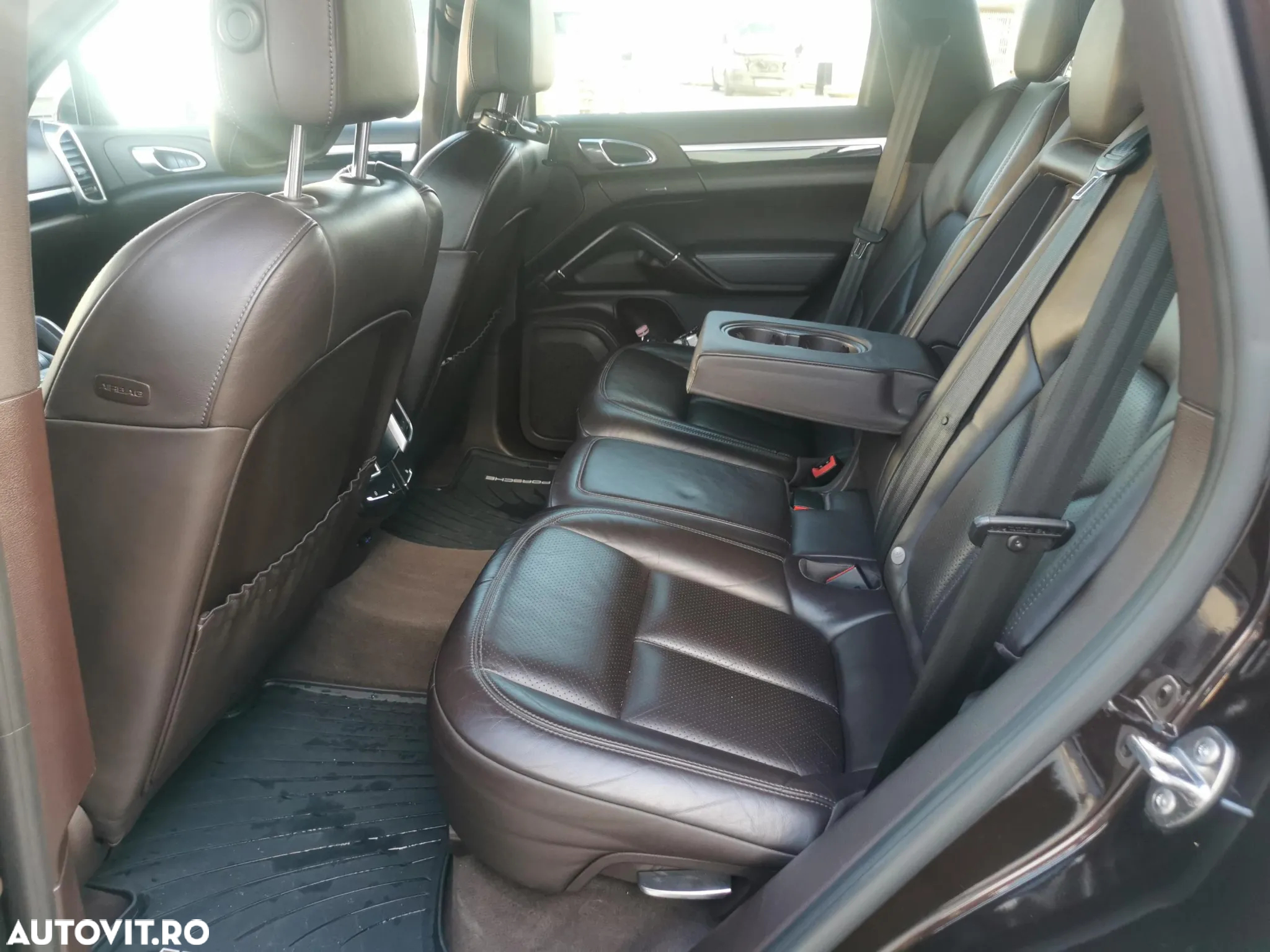 Porsche Cayenne Diesel Platinum Edition - 12
