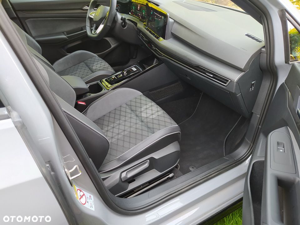 Volkswagen Golf 1.5 eTSI mHEV R-Line DSG - 7
