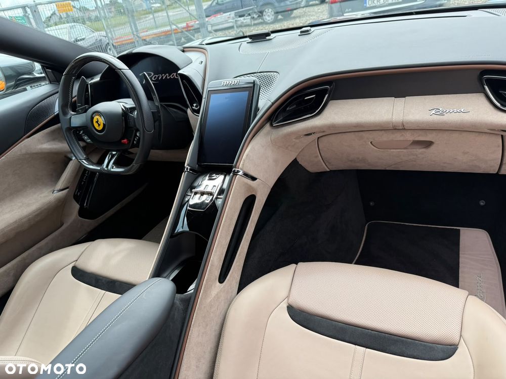 Ferrari Roma - 28