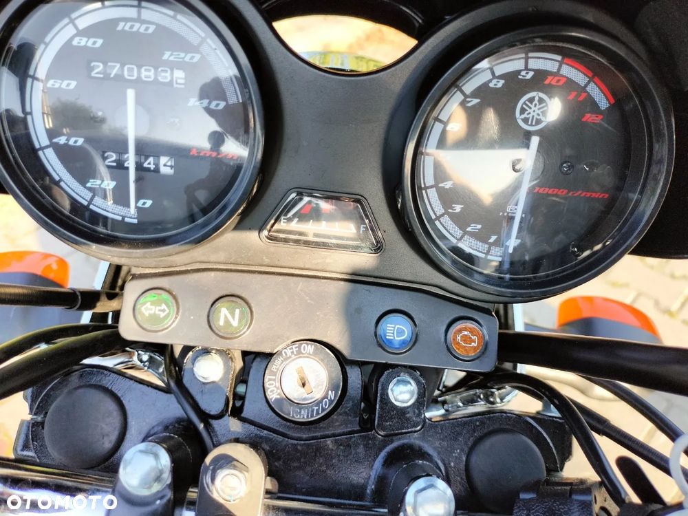 Yamaha YBR - 7
