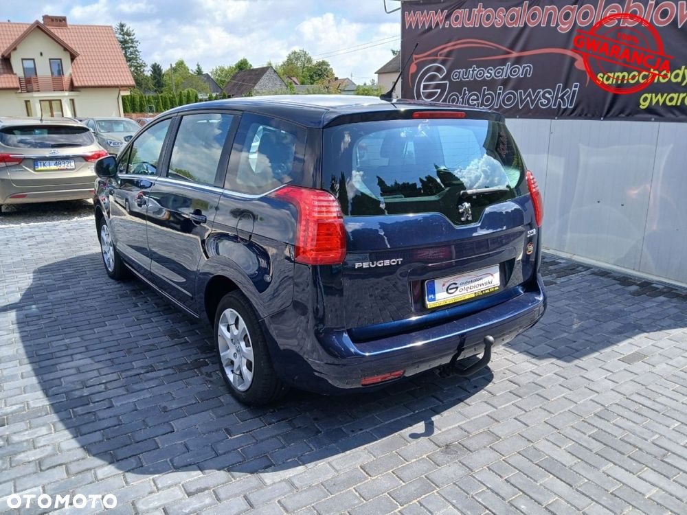 Peugeot 5008 - 12