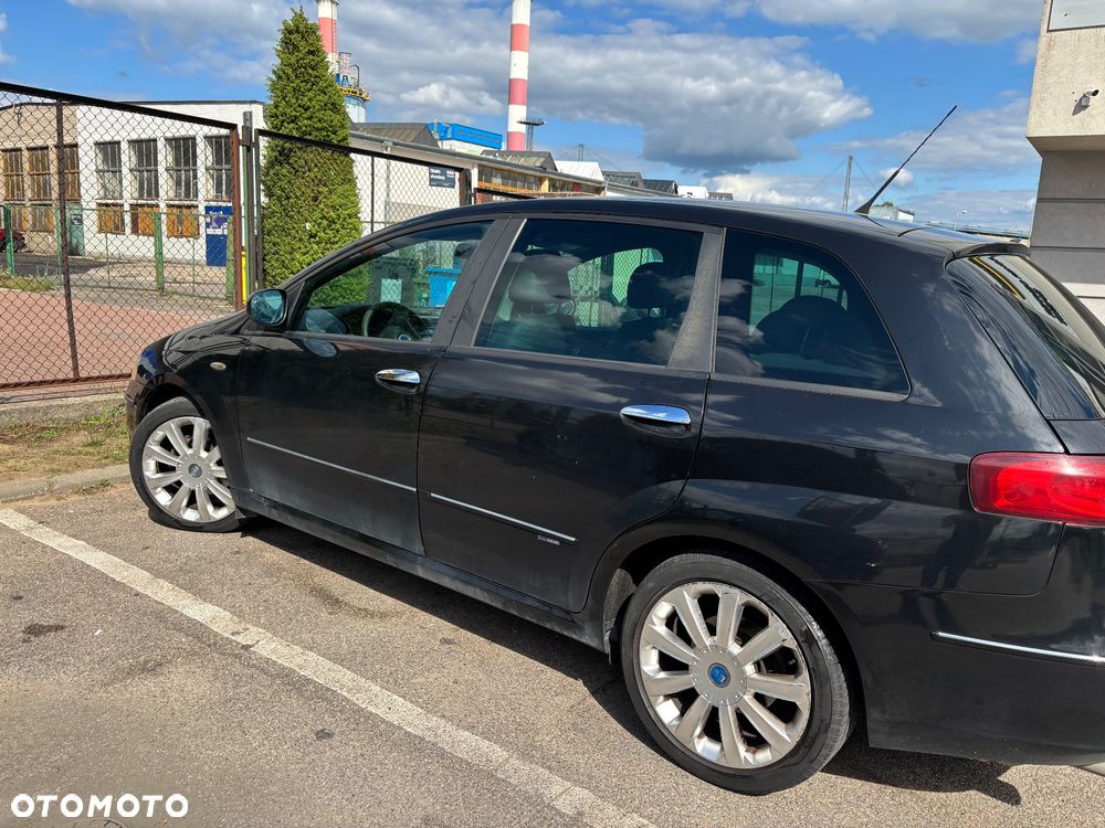 Fiat Croma 1.9 JTD Active - 5