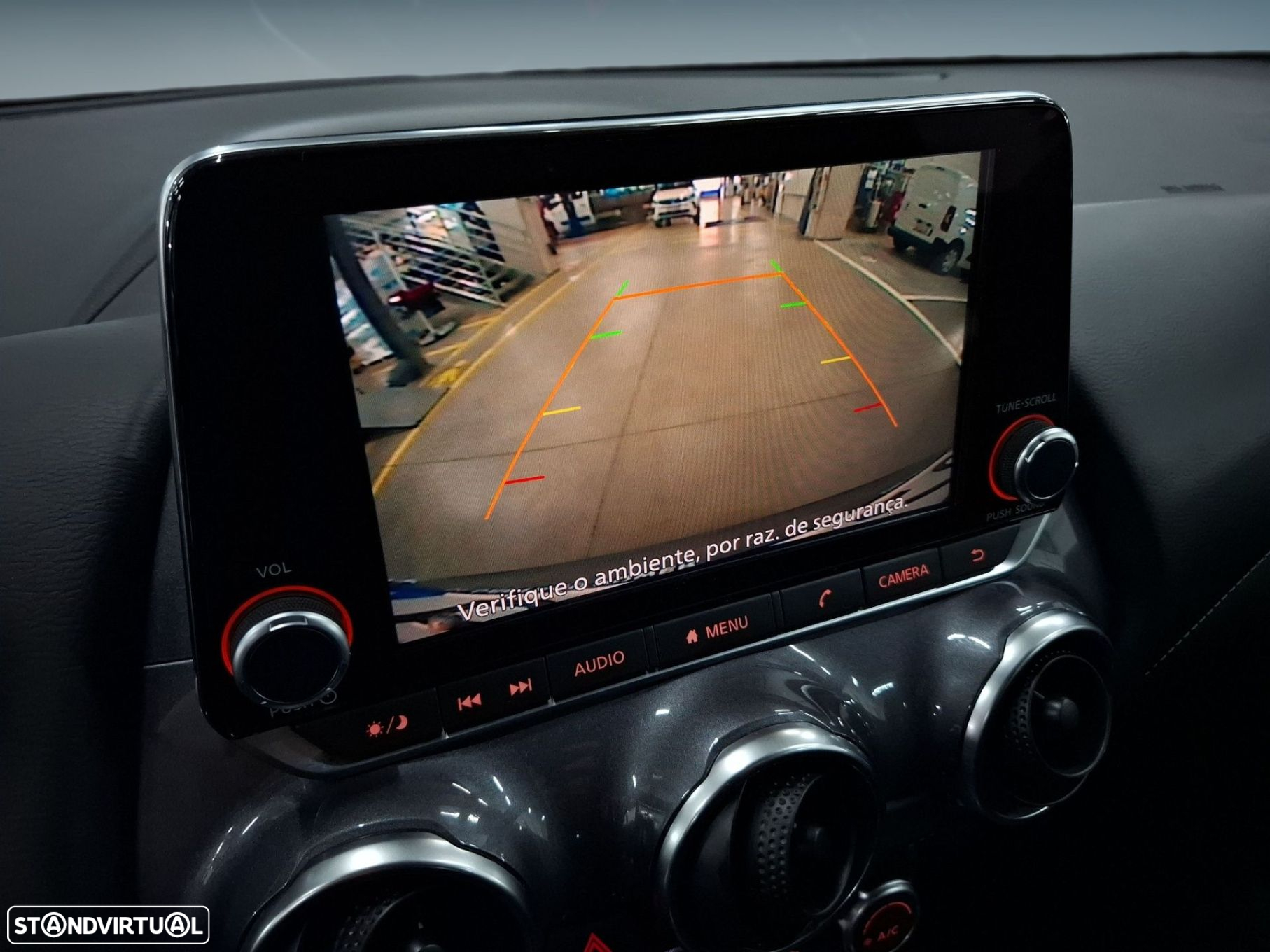 Nissan Juke 1.0 DIG-T N-Connecta - 20