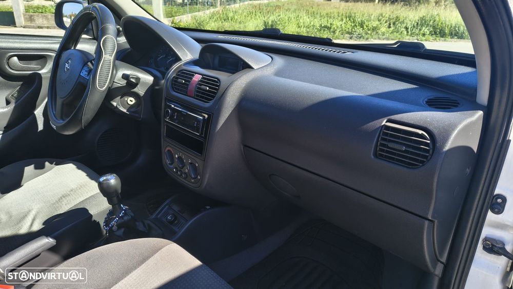 Opel Corsa 1.3 CDTi Enjoy - 16