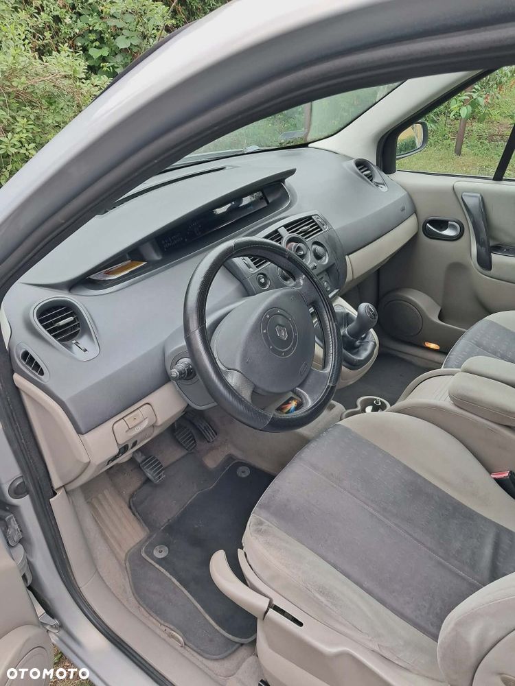 Renault Megane - 8
