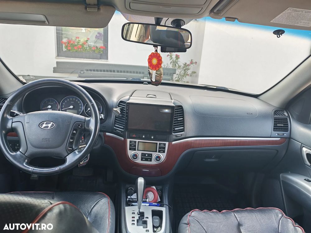 Hyundai Santa Fe 2.2 DSL VGT 5 SEATS 4WD+ A/T - 4