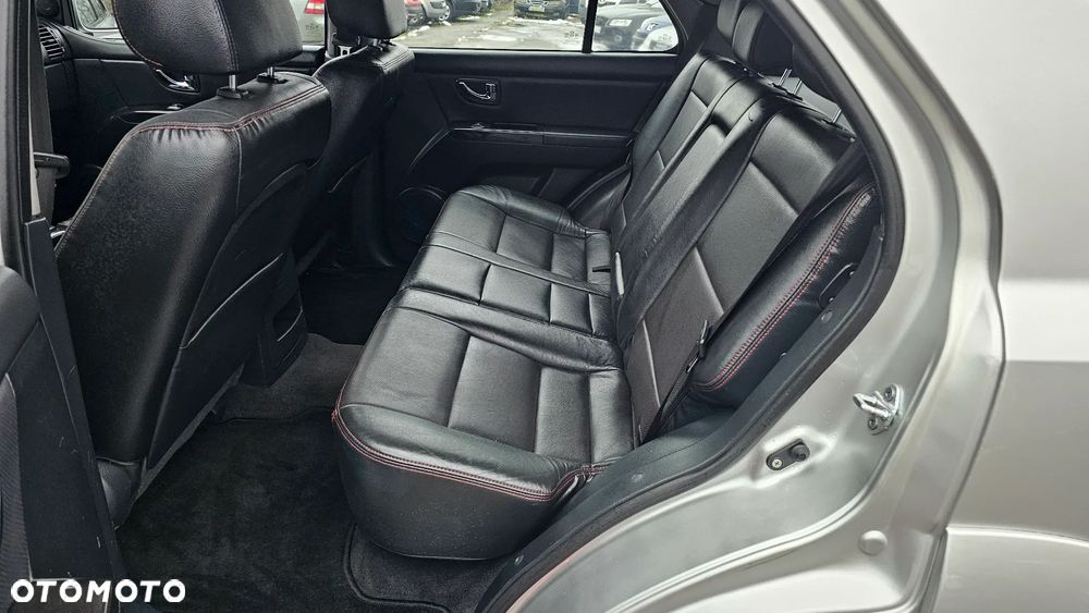 Kia Sorento 2.5 CRDi Escape + - 19