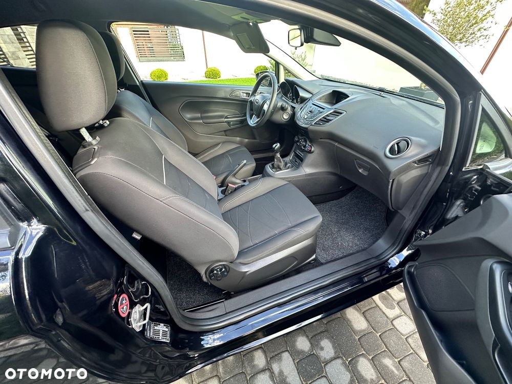 Ford Fiesta - 20