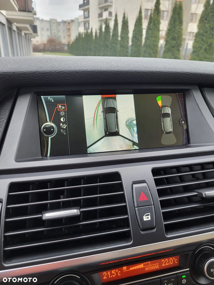 BMW X5 xDrive35i - 26