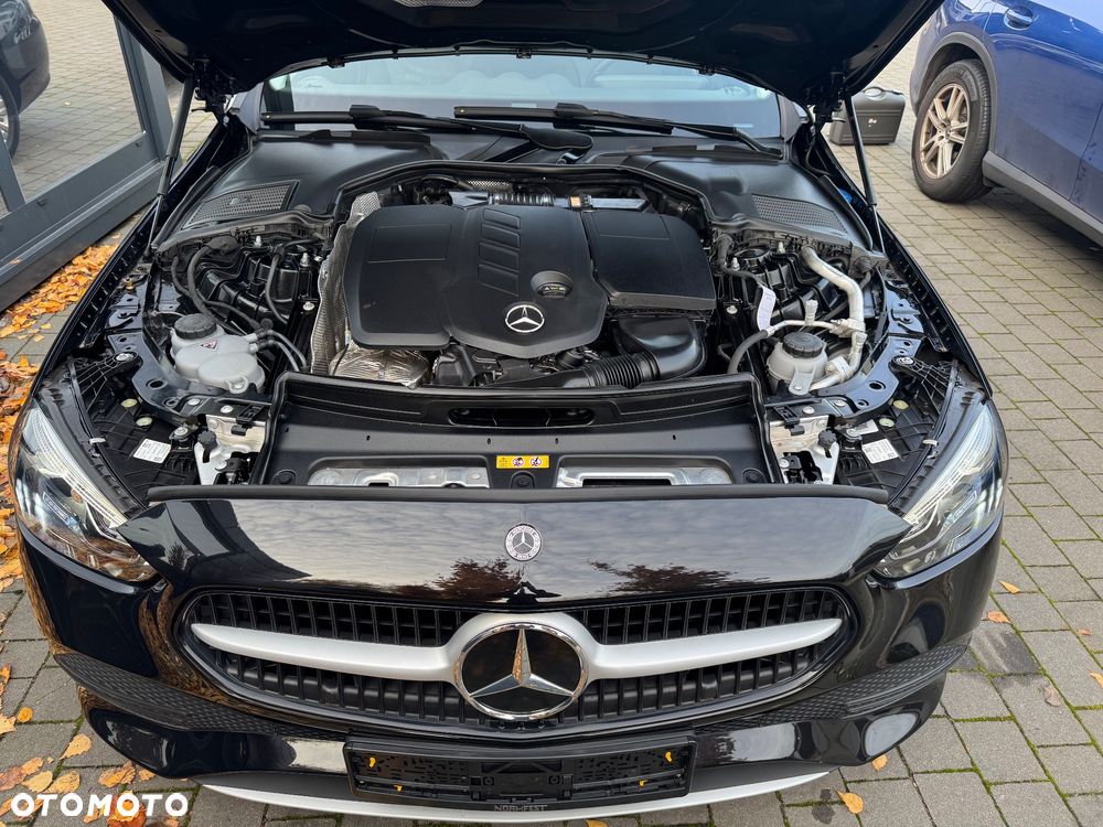 Mercedes-Benz Klasa C 220 d mHEV Avantgarde - 40
