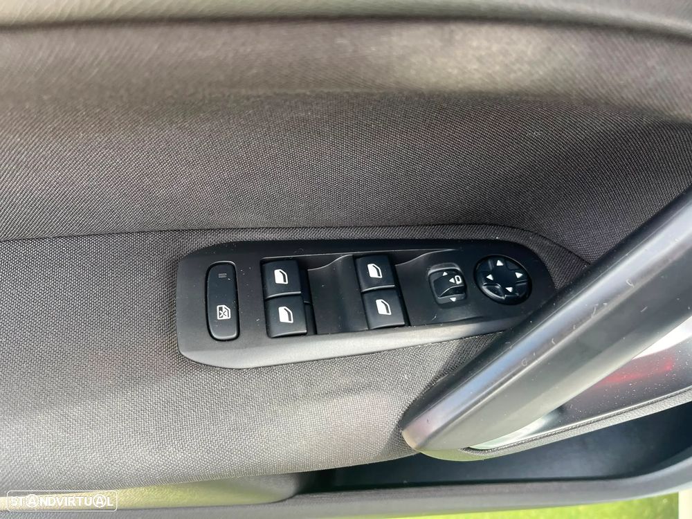 Peugeot 308 SW 1.6 BlueHDi Style - 15
