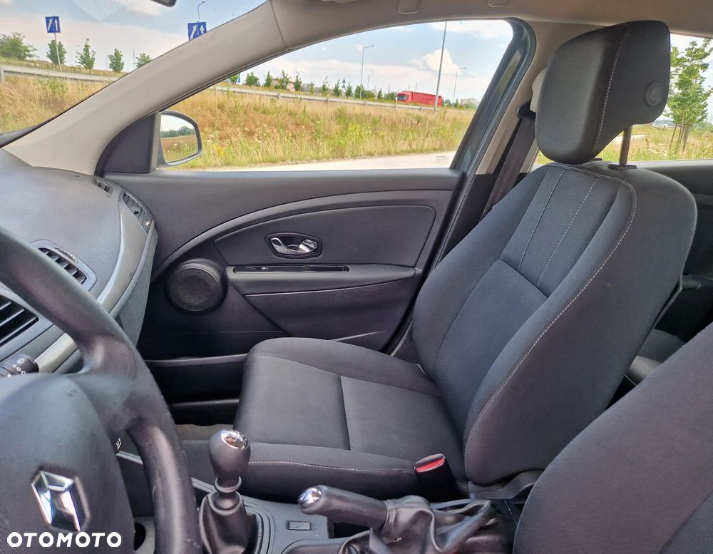 Renault Megane - 17