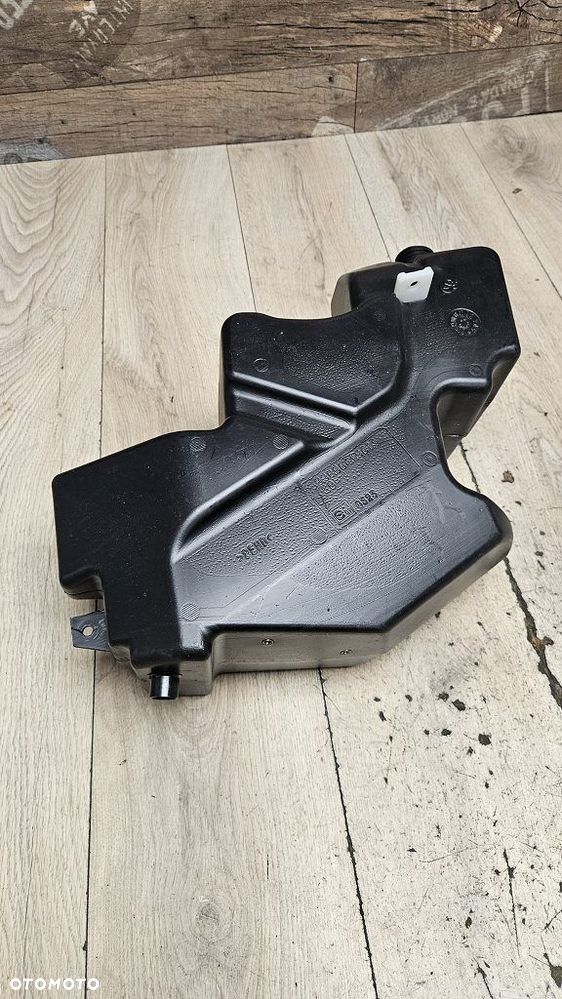 Bak Zbiornik Paliwa Derbi GP1 50 / 125 / 250  00G00416011 - 4