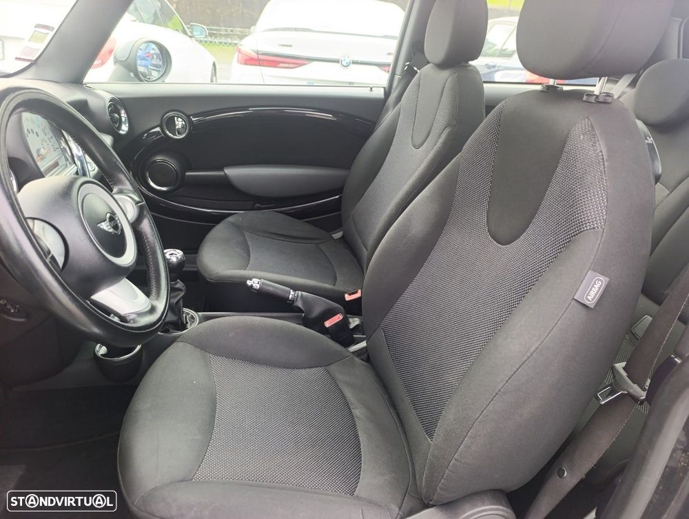 MINI 3 Portas Cooper D 50 Camden - 8