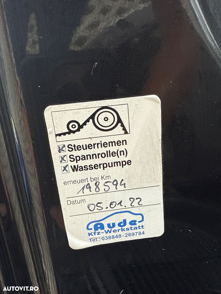 Skoda Octavia Combi Diesel 2.0 TDI DSG RS - 34