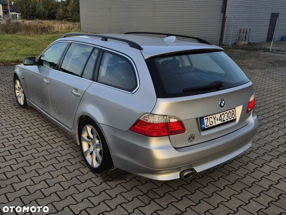 BMW Seria 5 520d Edition Exclusive - 12
