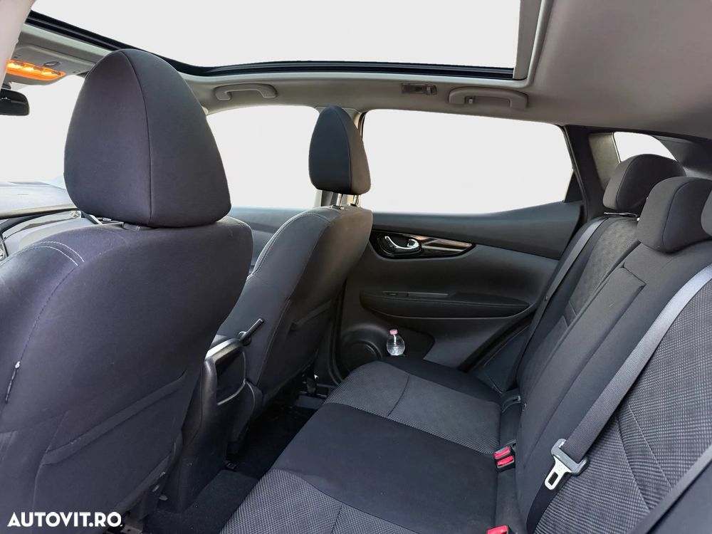 Nissan Qashqai 1.6 DCI Start/Stop X-TRONIC N-Connecta - 12