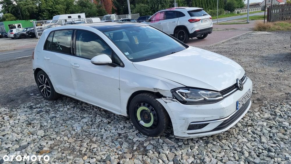 Volkswagen Golf 2.0 TDI (BlueMotion Technology) DSG Comfortline - 10