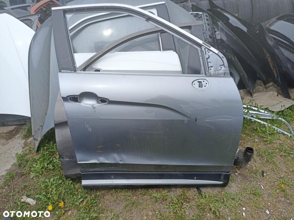 DRZWI PRZEDNIE PRAWE MITSUBISHI ECLIPSE CROSS - 2
