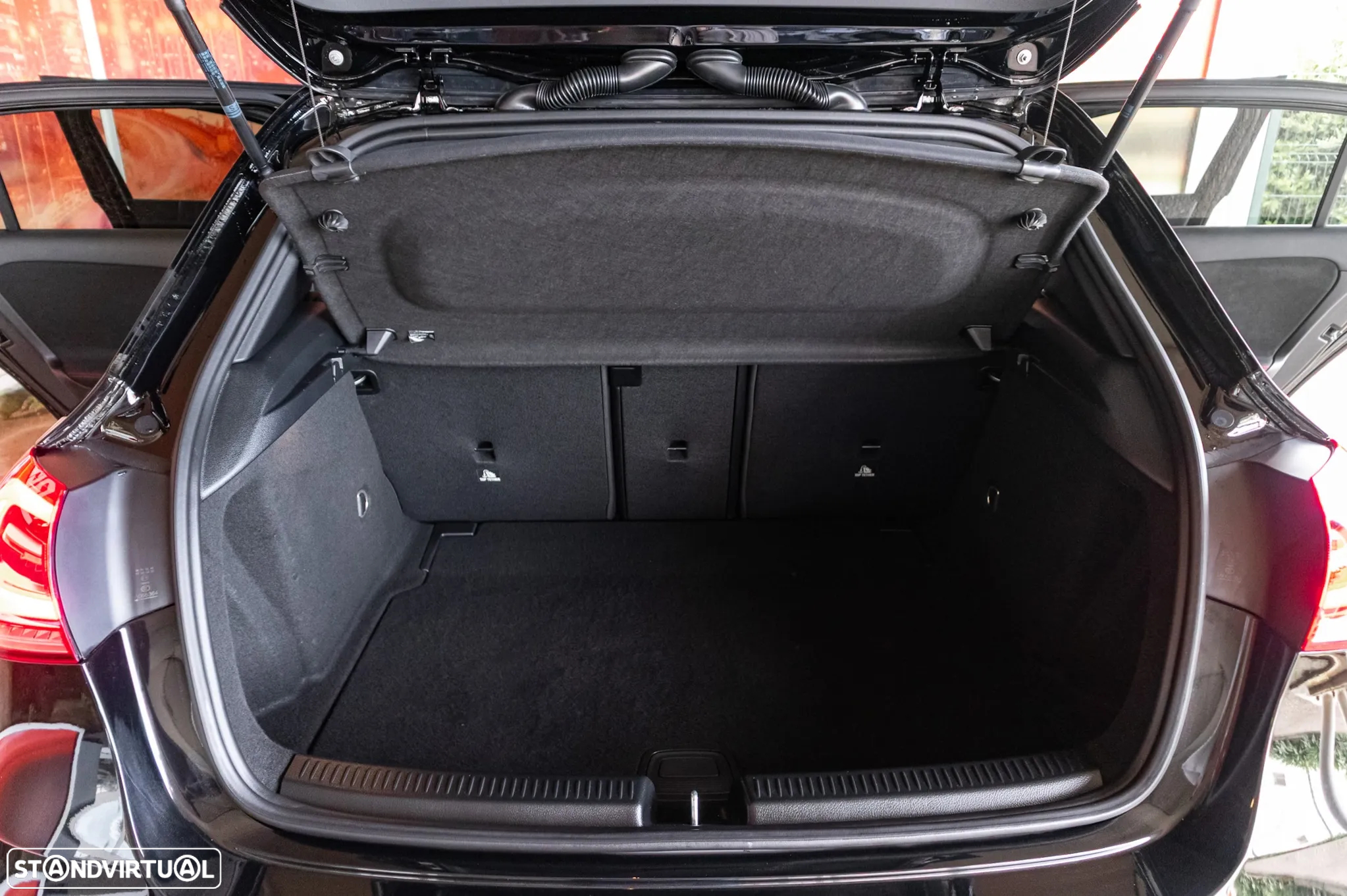 Mercedes-Benz A 180 d AMG Line Aut. - 24