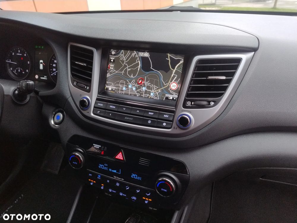 Hyundai Tucson blue 1.7 CRDi 2WD Advantage - 16