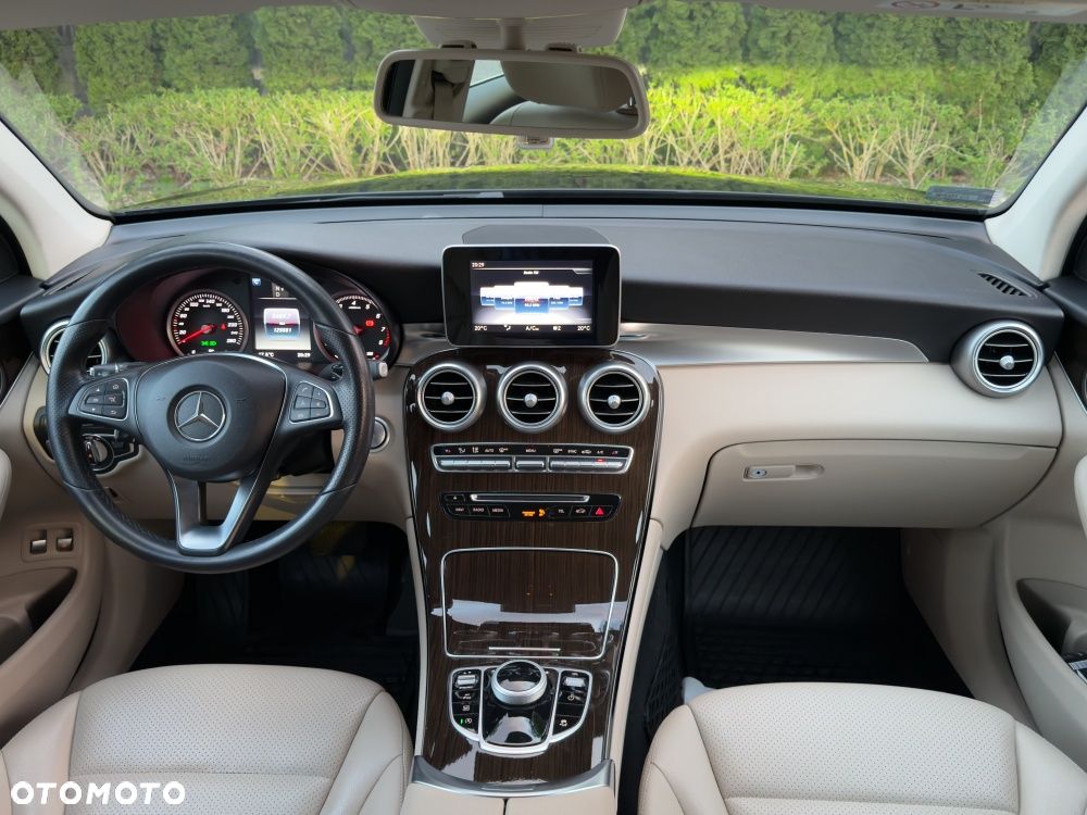 Mercedes-Benz GLC - 10