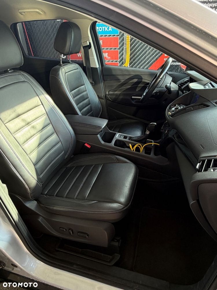 Ford Escape - 12
