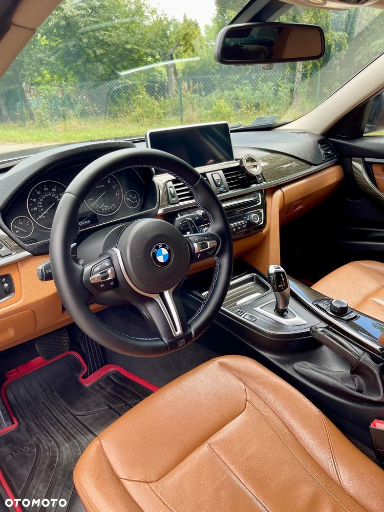 BMW Seria 3 328i Luxury Line - 11