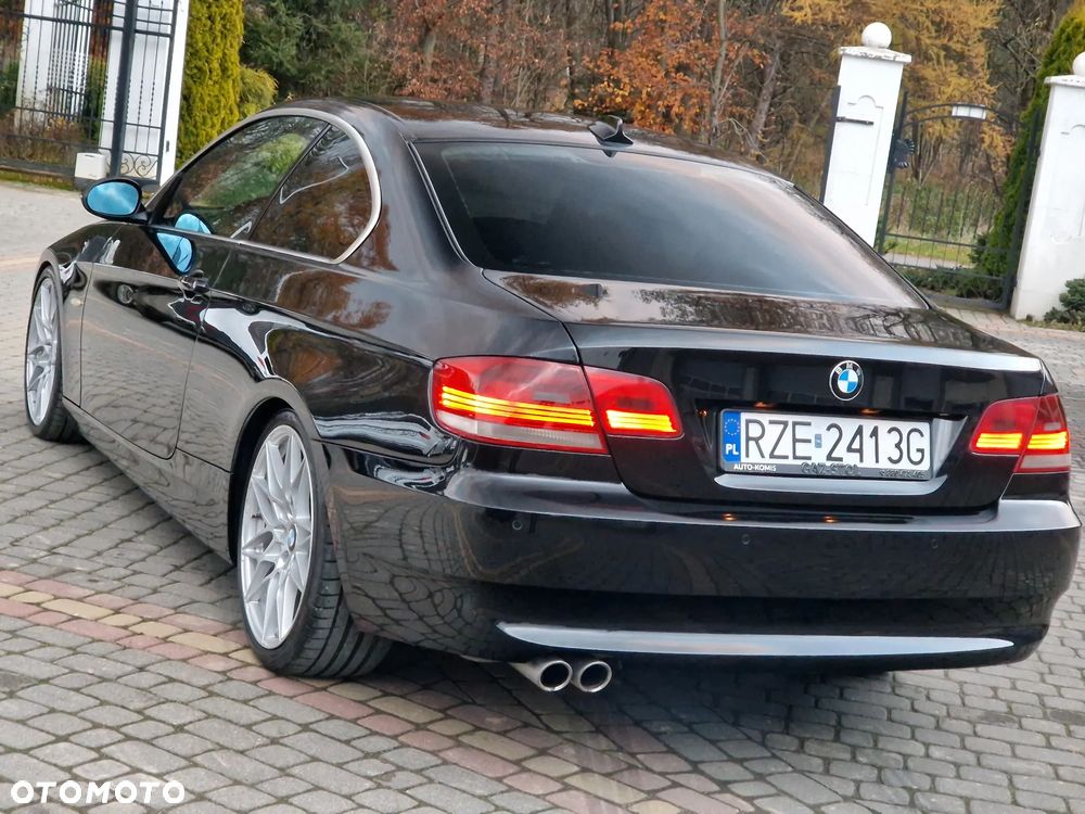 BMW Seria 3 330d - 12