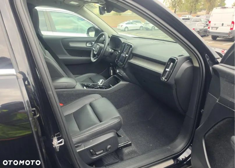 Volvo XC 40 - 10