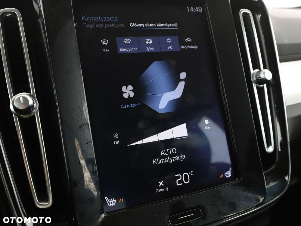 Volvo XC 40 T3 Momentum - 27