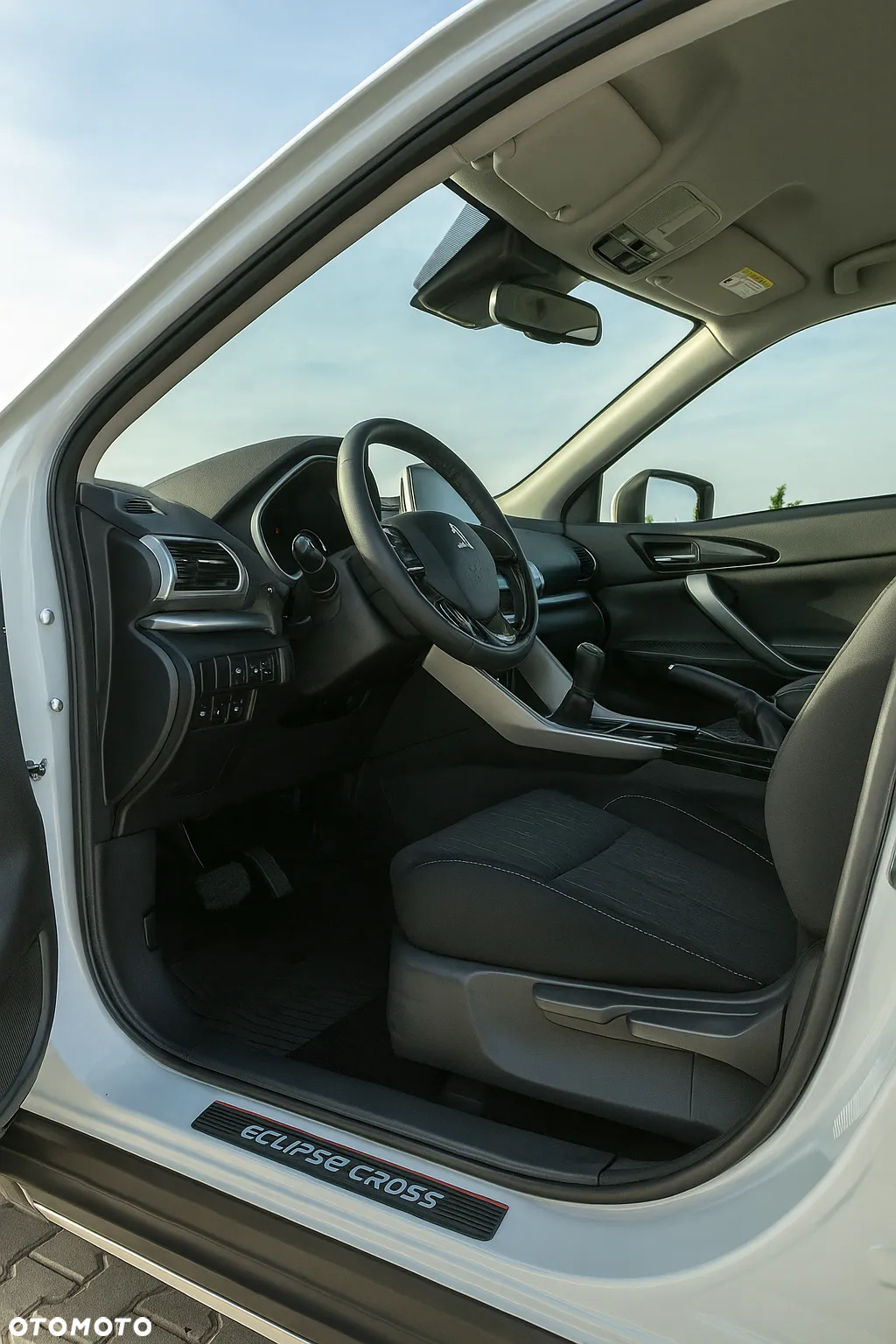 Mitsubishi Eclipse Cross 1.5 T Intense - 6