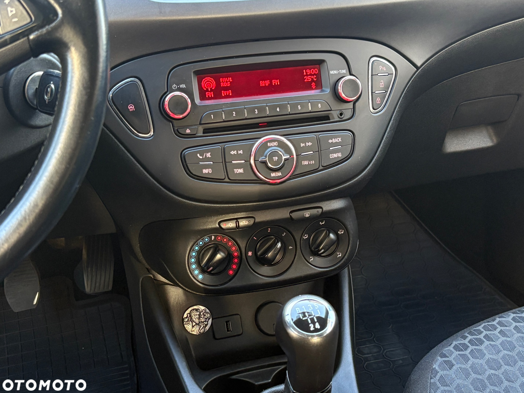 Opel Corsa 1.4 Enjoy - 16