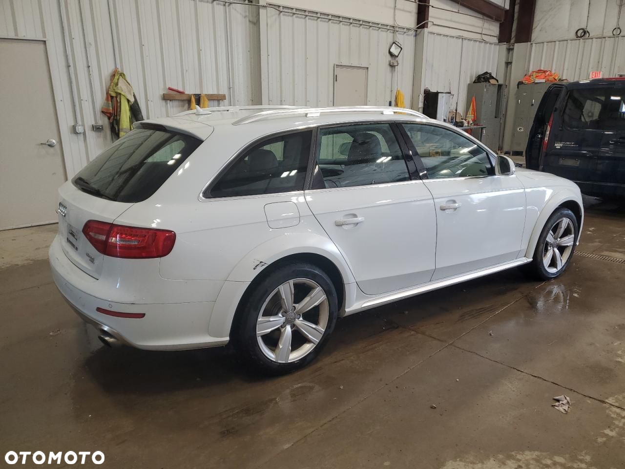 Audi A4 Allroad - 4