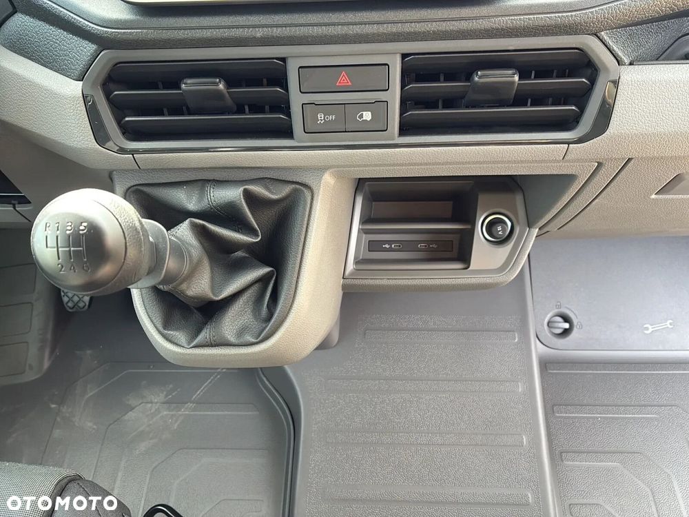 Volkswagen Crafter 35 Furgon LONG/L5H3, 2.0 BiTDI 177KM, Wysoki dach, r. o. 4490mm - 37