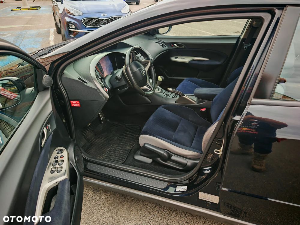 Honda Civic 1.8 Executive - 5