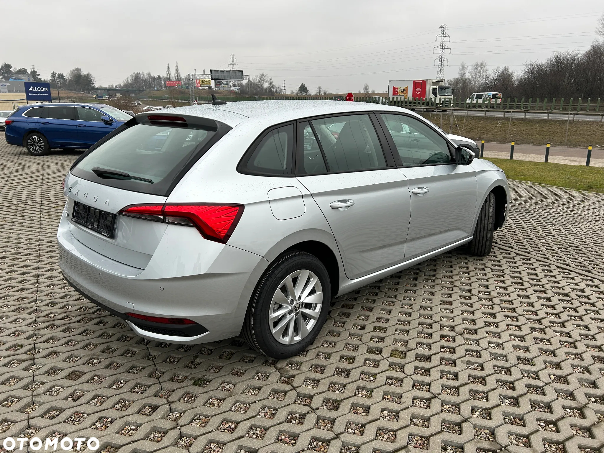 Skoda Scala 1.0 TSI Essence - 8